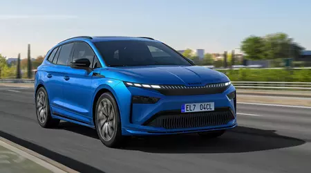 Skoda Enyaq пройшла через рестайлінг у стилі Elroq і позбулася решітки в передній частині кузова