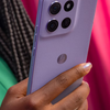 Дизайн Moto G86 Power в кольорі Космічне Небо