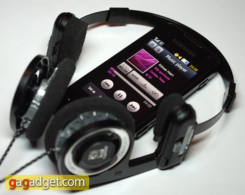 samsung_s8000_porta_pro.jpg