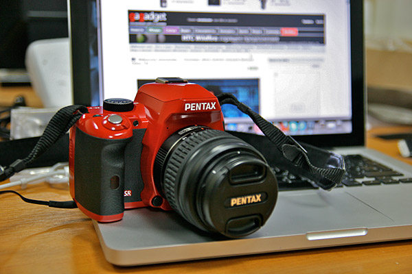 pentax_k-r_red.jpg