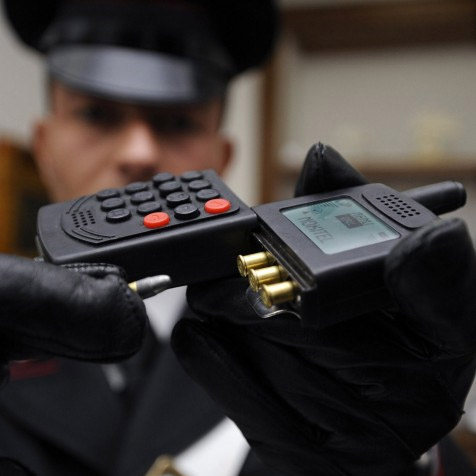 Gunphone_1.jpg