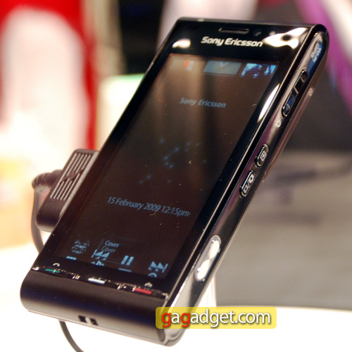 SonyEricssonIdou_7.jpg