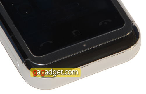 LG_Arena_KM900_04.jpg