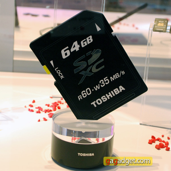 IFA2009_Toshiba_03.jpg