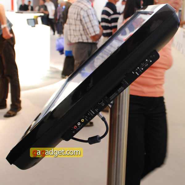 IFA2009_Toshiba_26.jpg