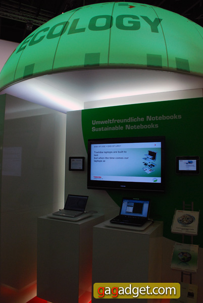 IFA2009_Toshiba_33.jpg