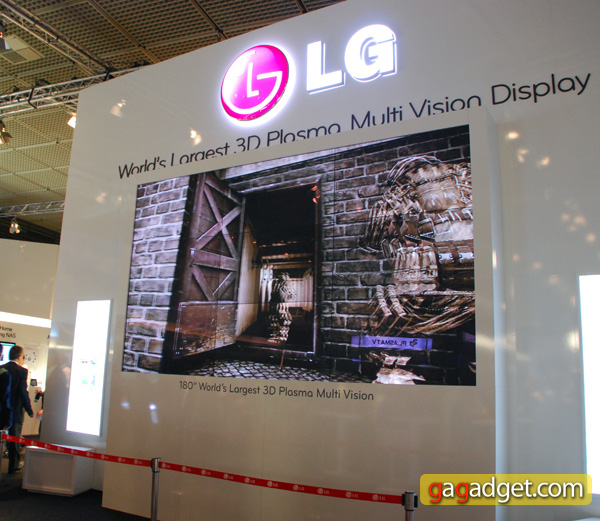 LG_IFA2010_32.jpg