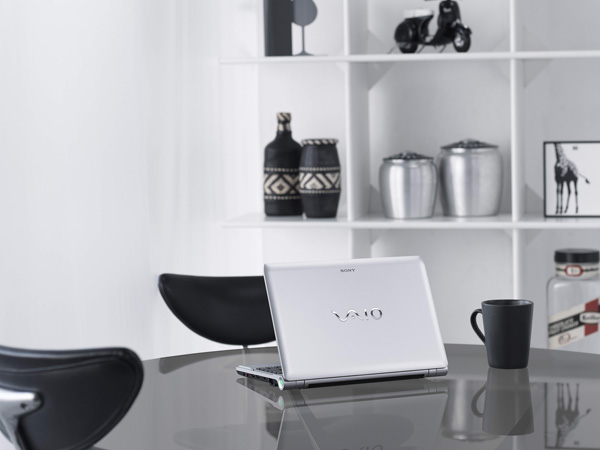 SonyVaioYB_05.jpg
