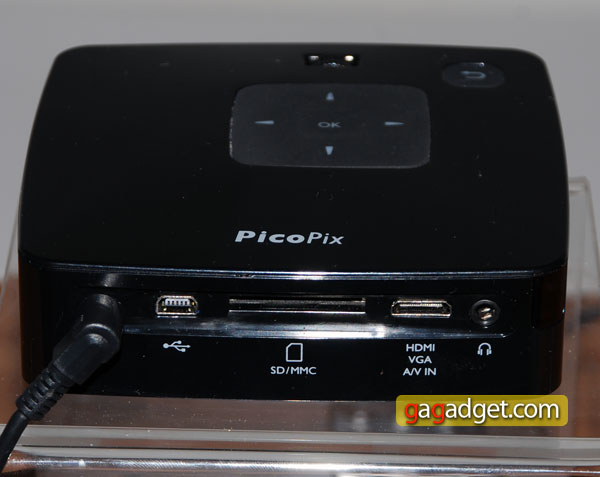 PhilipsPicoPix_P32_03.jpg