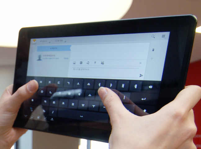 LG_OPtimusPadLTE_03.jpg