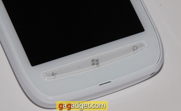 NokiaLumia710_06.jpg