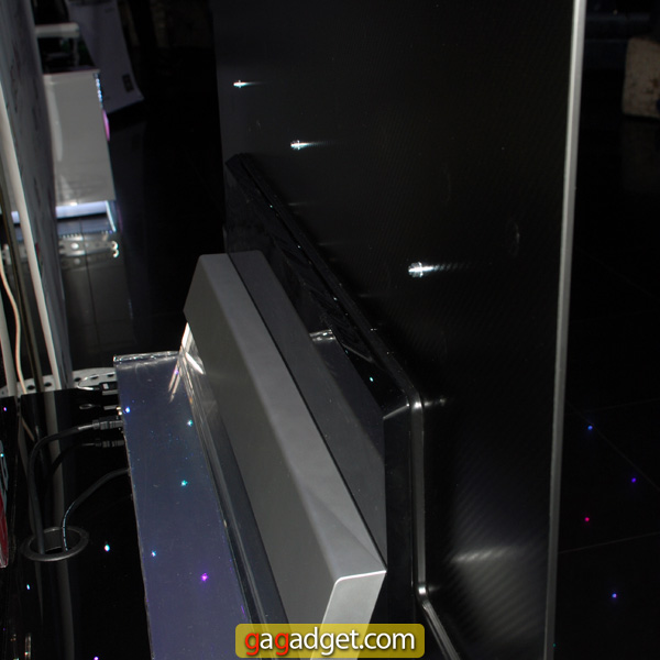 LG-OLED-TV_05.jpg