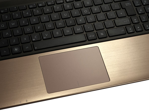 asus_k55_4_touchpad.jpg