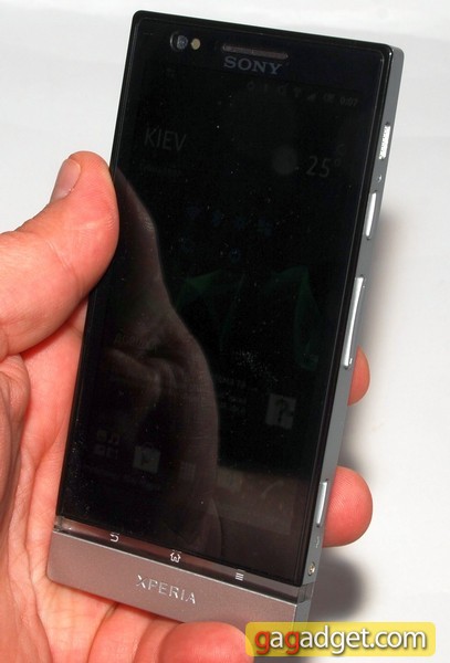 SonyXperiaP_02.jpg