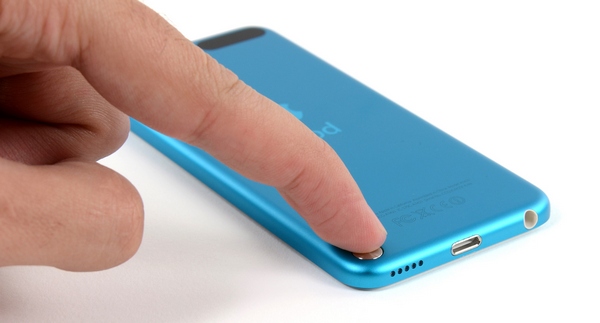 iFixit_iPod_touch_5G_2.jpg