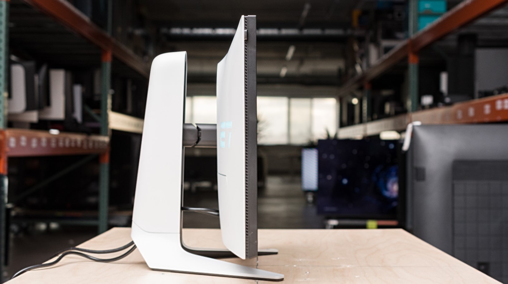 Alienware AW2723DF moniteur esport pro