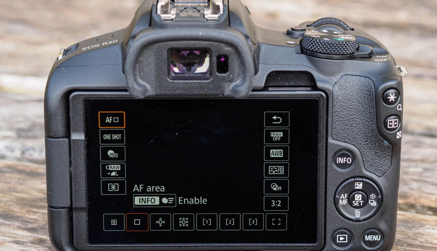Canon EOS R50 affordable vlogging camera