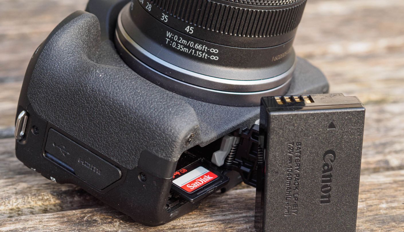 Canon EOS R50 camera for kids to learn photography