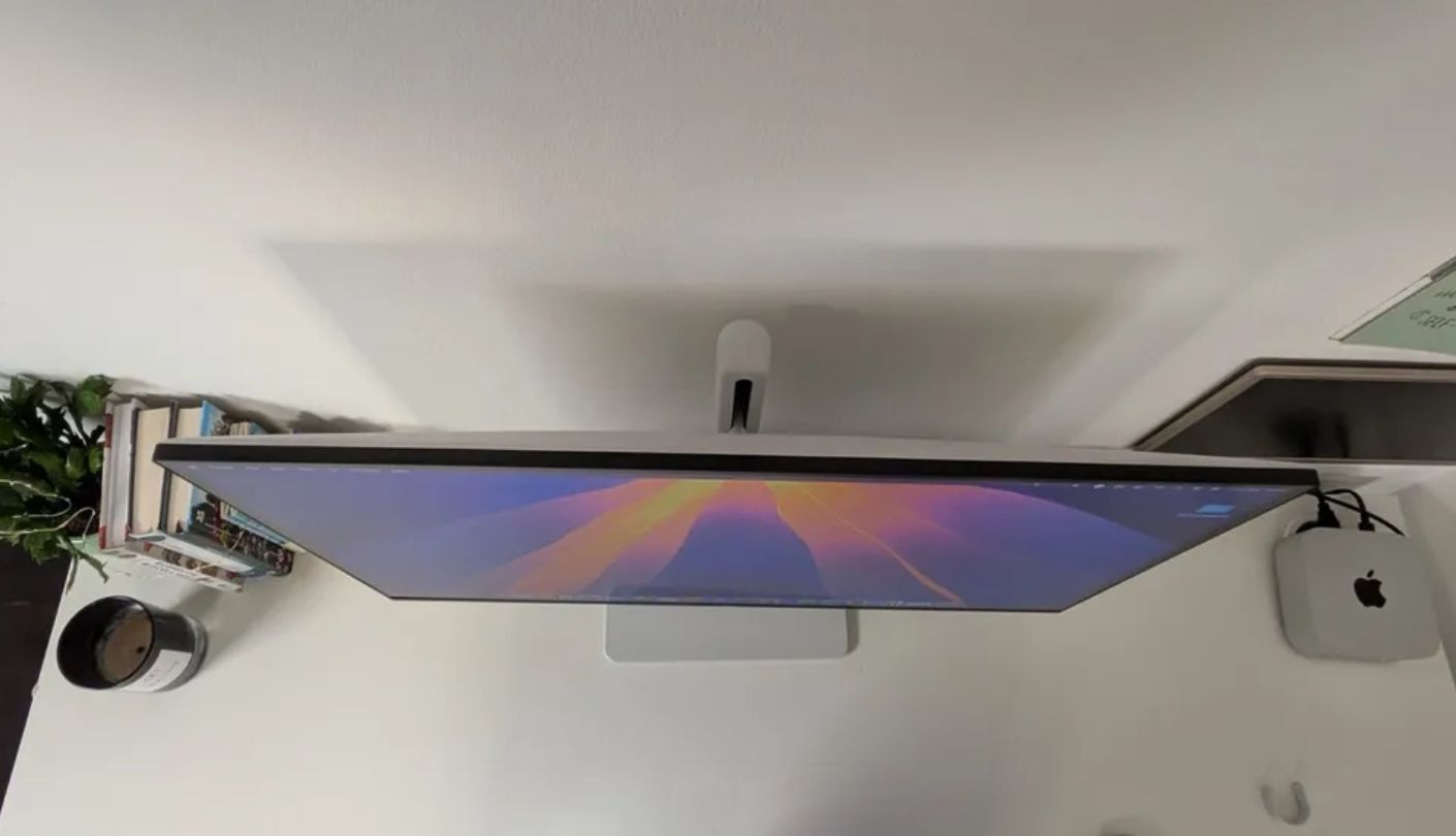 Dell 27 Plus 4K S2725QS monitor with speakers