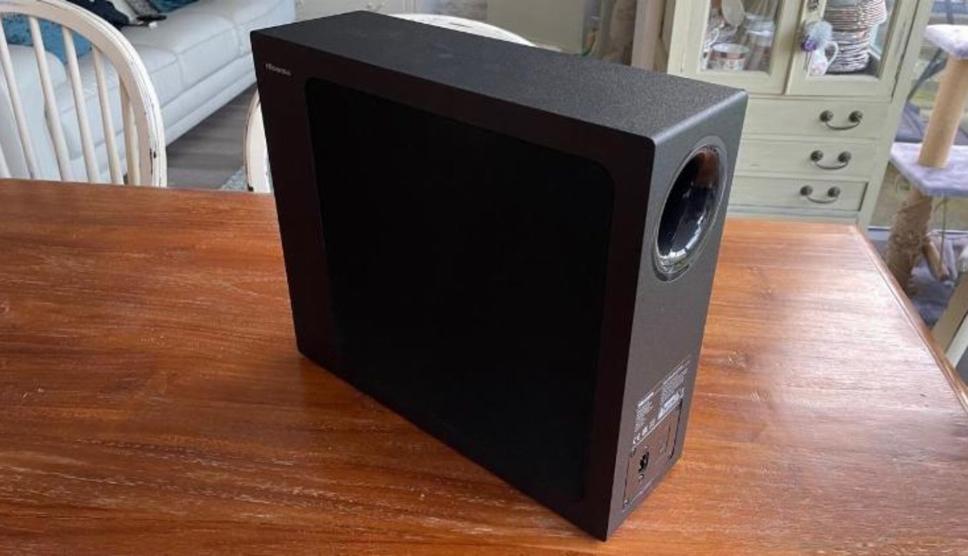 Hisense HS2100 soundbar with wireless subwoofer under $300