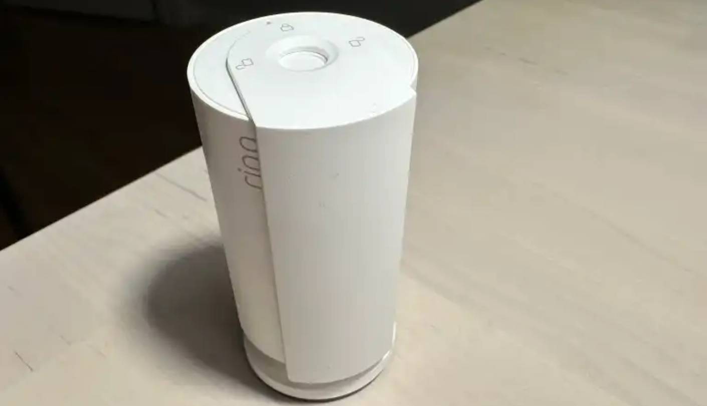Ring Indoor Cam (2nd Gen) security camera for apartment