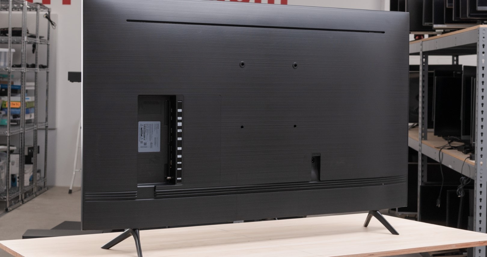 Samsung Q70T QLED 4k tv under 1000