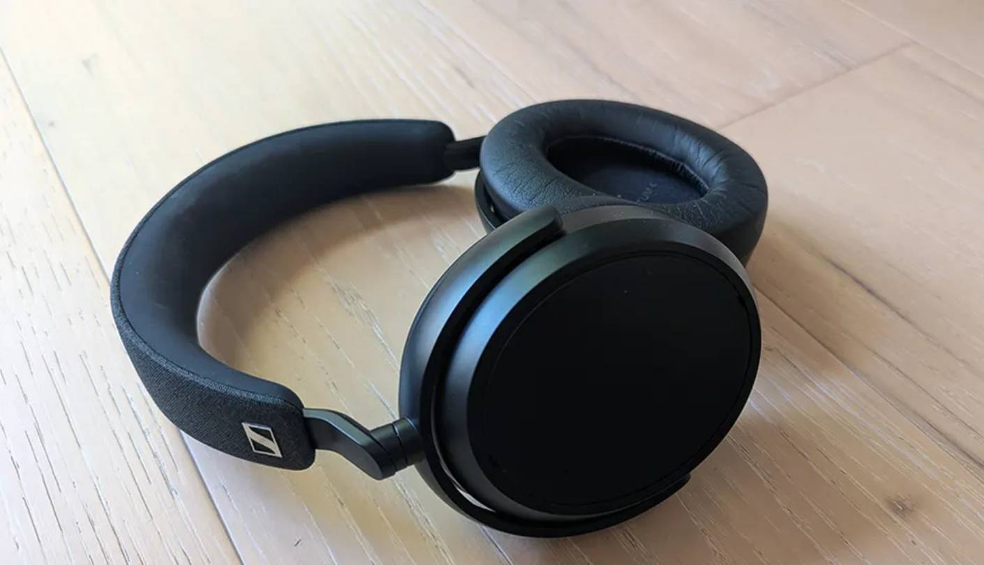 Casque Sennheiser MOMENTUM 4 circum-auriculaire pour l'avion