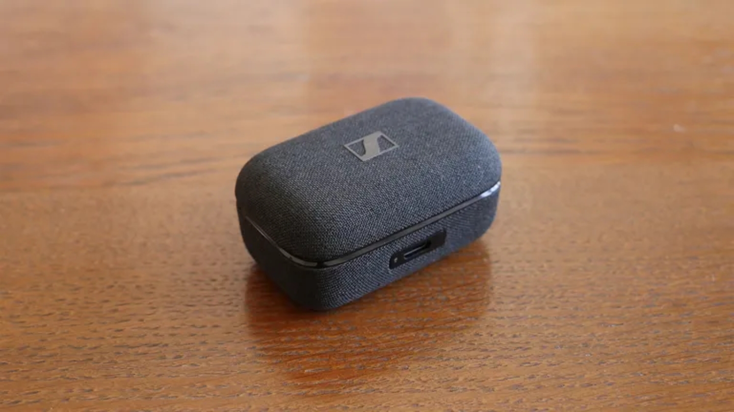 Sennheiser Momentum True Wireless 4 earbuds for daily commute