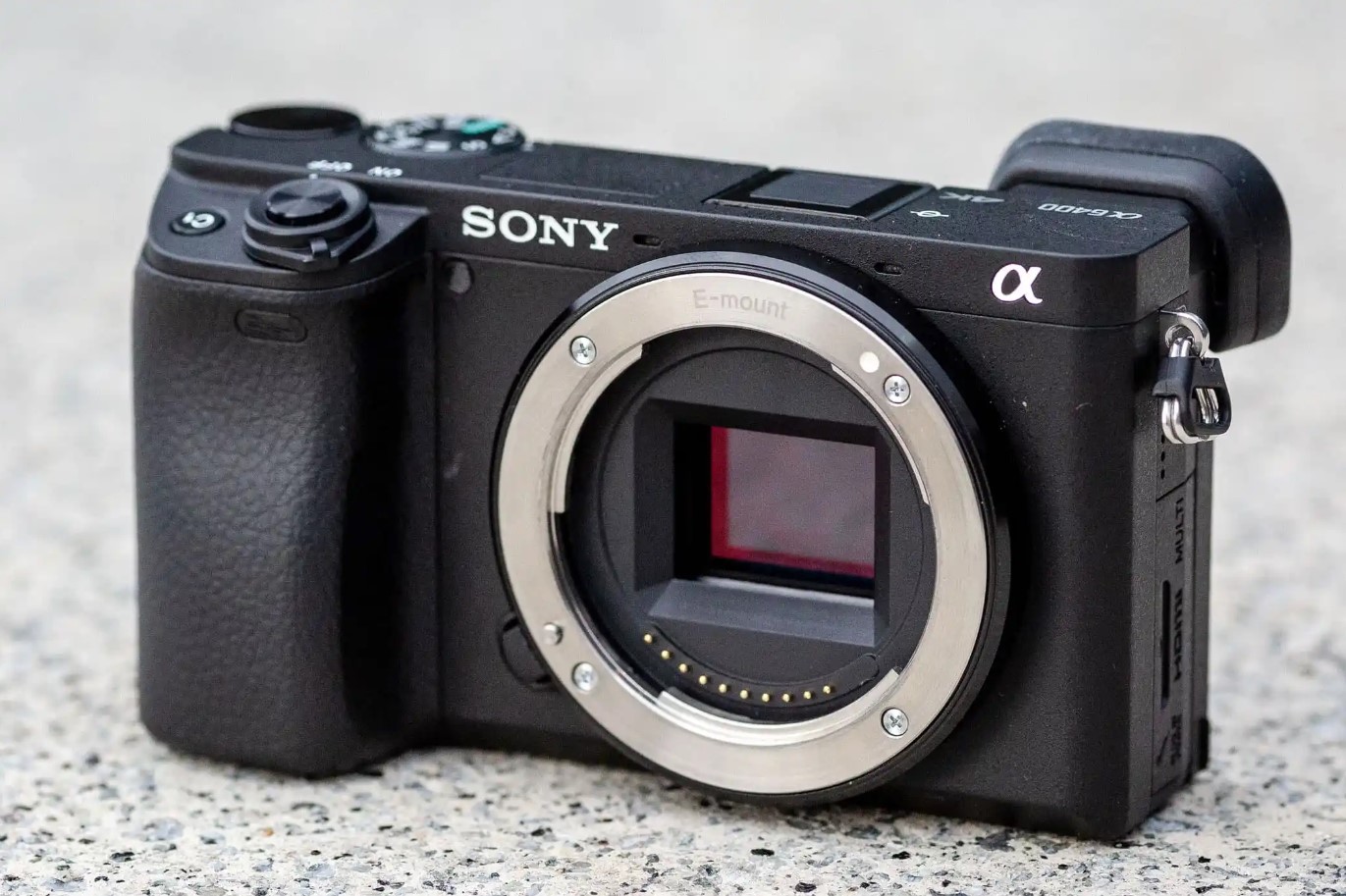 Sony 6400 cheap professional camera