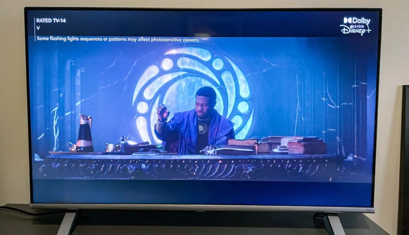 Toshiba C350 Series 43 inch tv under 300