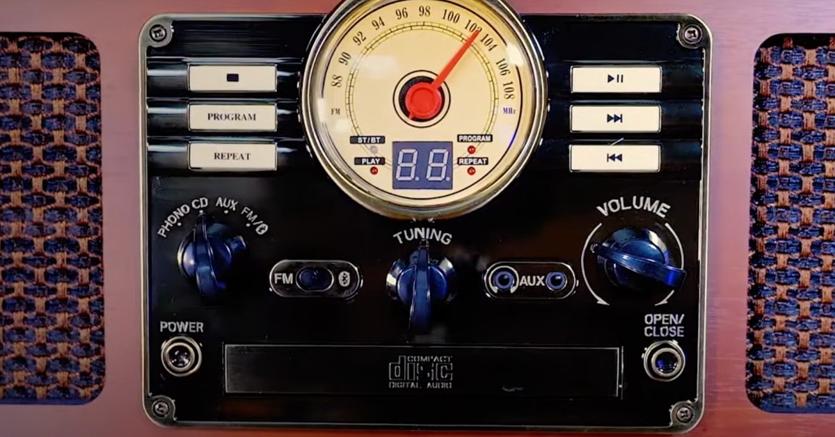 Victrola Nostalgic 6-in-1 Meilleur tourne-disque moins de 100 euros