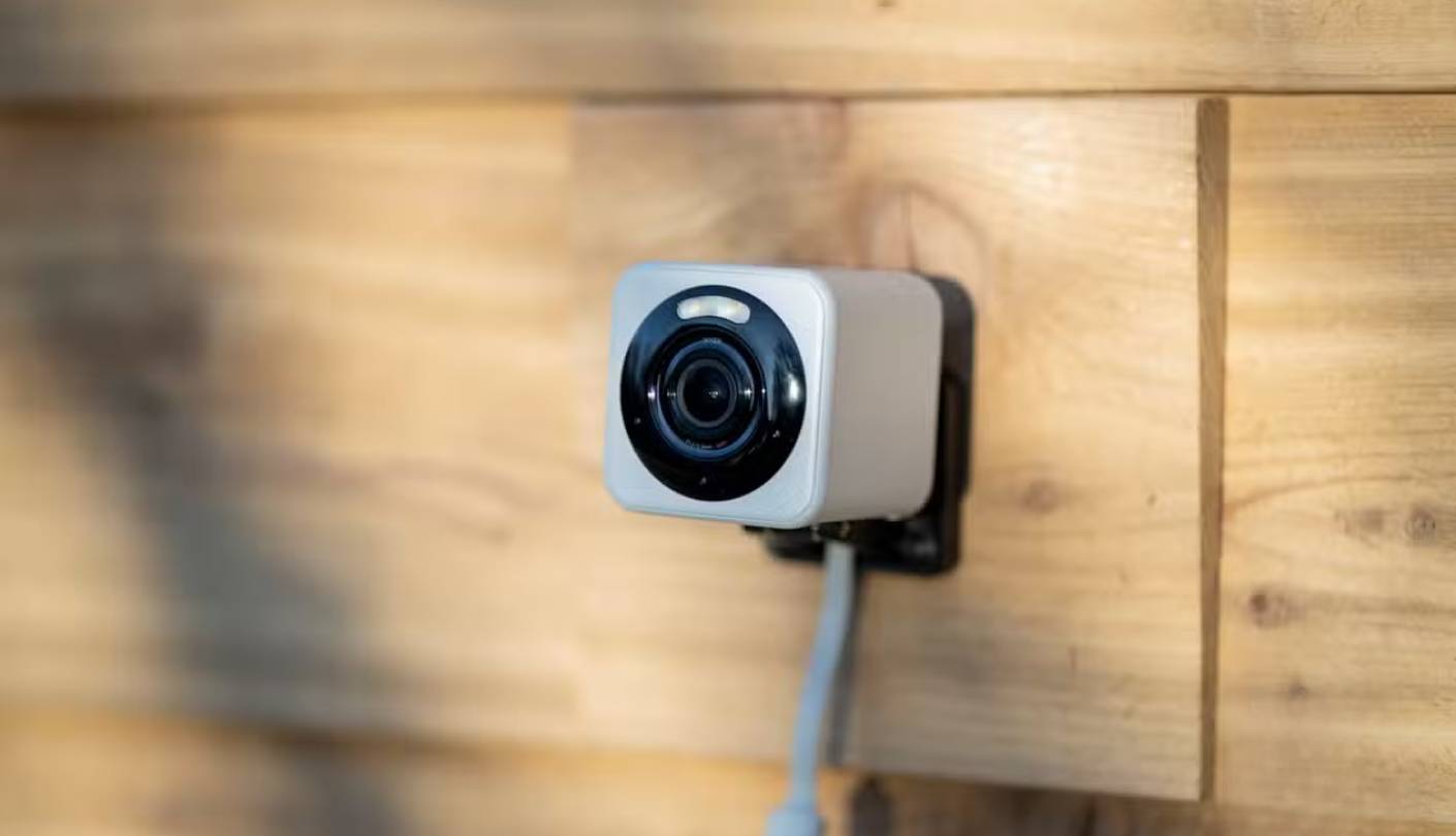 Wyze Cam v4 apartment security camera system