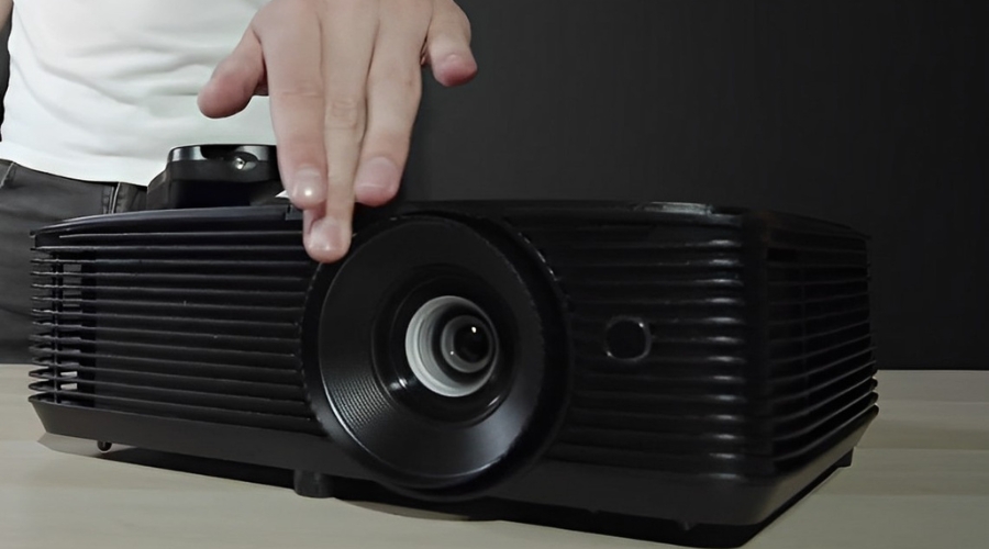 best projectors for apartments Optoma HD146X