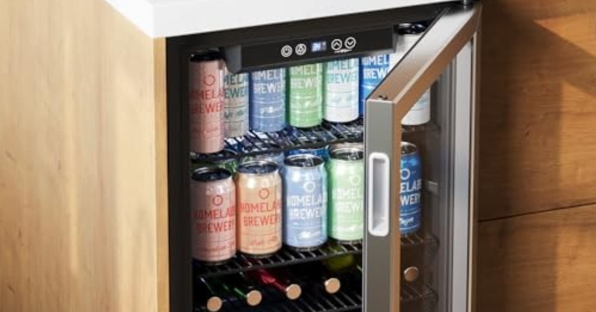 hOmeLabs Beverage weatherproof mini fridge