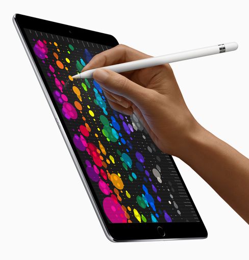 Новый iPad Pro поступил в продажу по всему миру