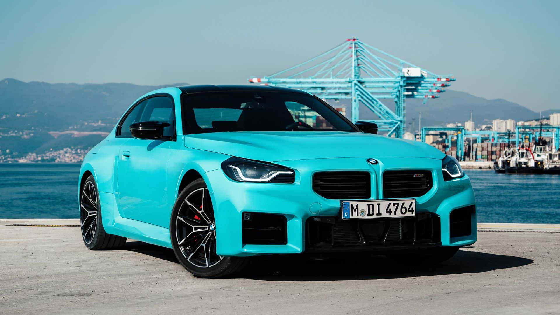 BMW M2 xDrive на трасі