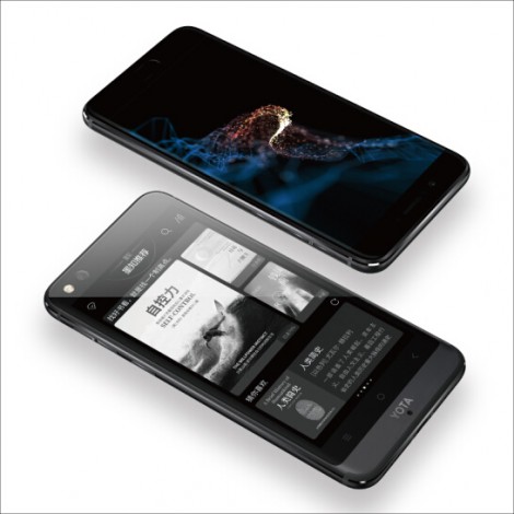 YotaPhone 3 официально поступил в продажу