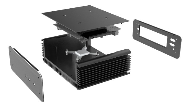 Задняя панель Akasa Euler MX2 с COM-портами