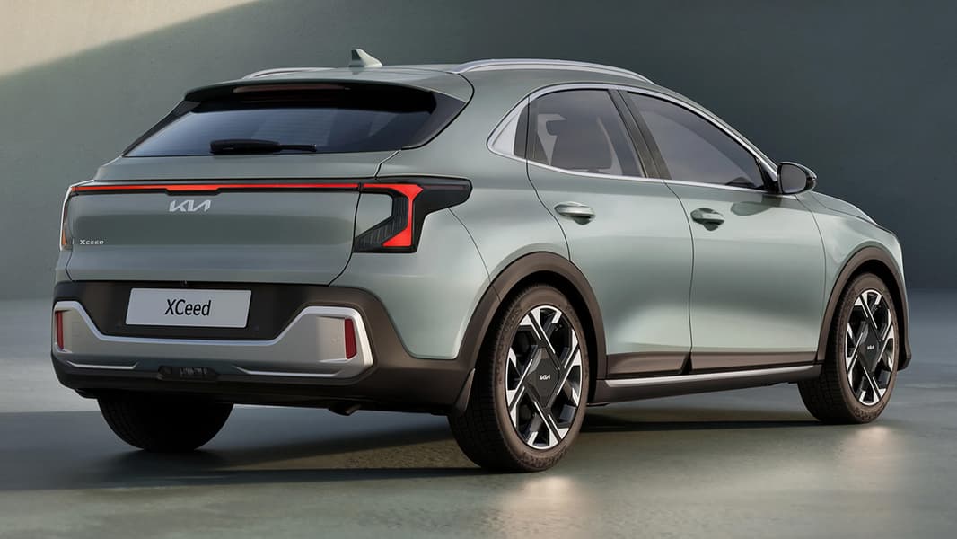 Nouveau bouclier arrière avec protection imitation tout-terrain. Illustration : Kia