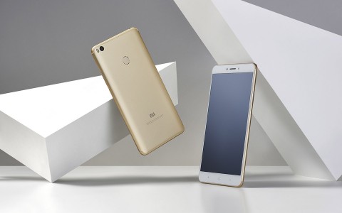 Возможно появление смартфона Xiaomi с 7-ми дюймовым экраном