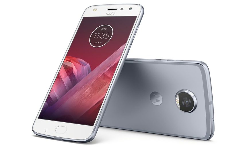 Moto Z2 Play представлен в компании новых модулей Moto Mods