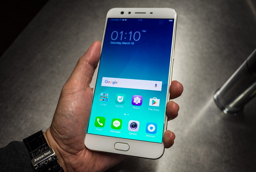 Oppo F3 выйдет 4 мая и получит двойную селфи-камеру