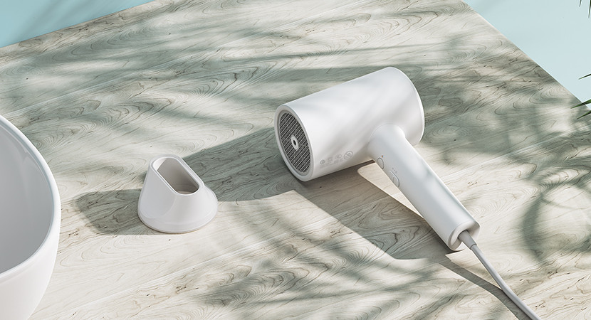 Фен Xiaomi Mijia Water Ion Hair Dryer не пересушивает волосы и стоит дешевле $30