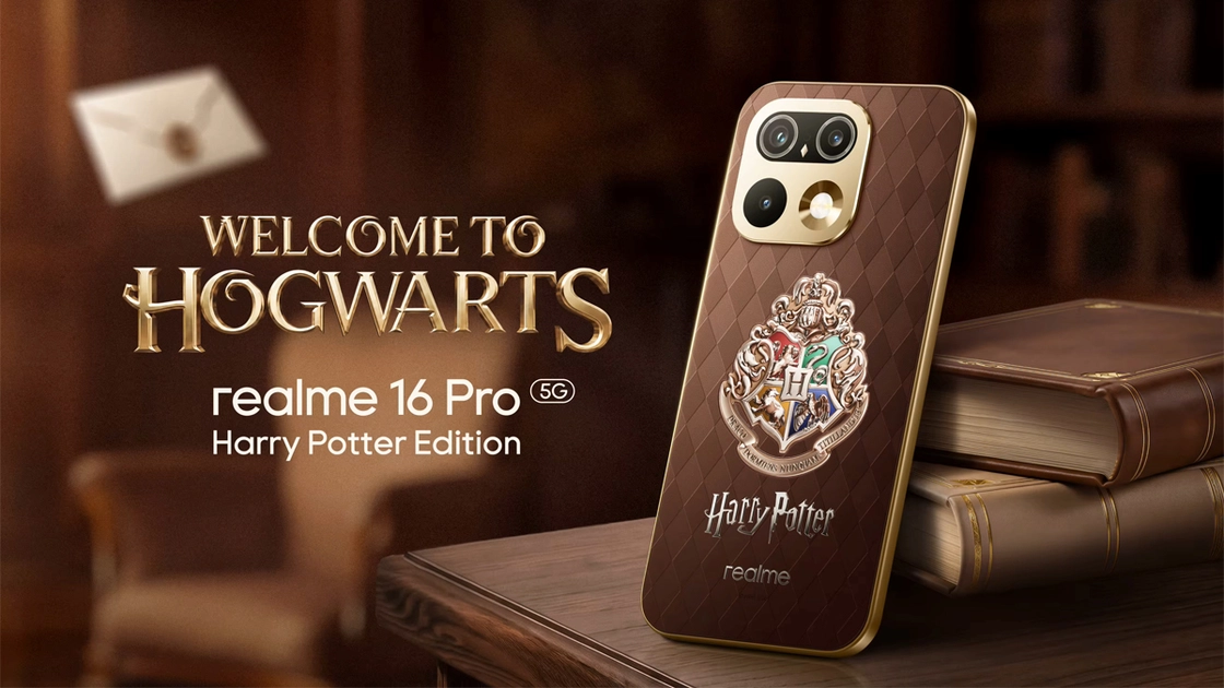 The Hogwarts crest on the rear panel reveals all four house colors under UV light.