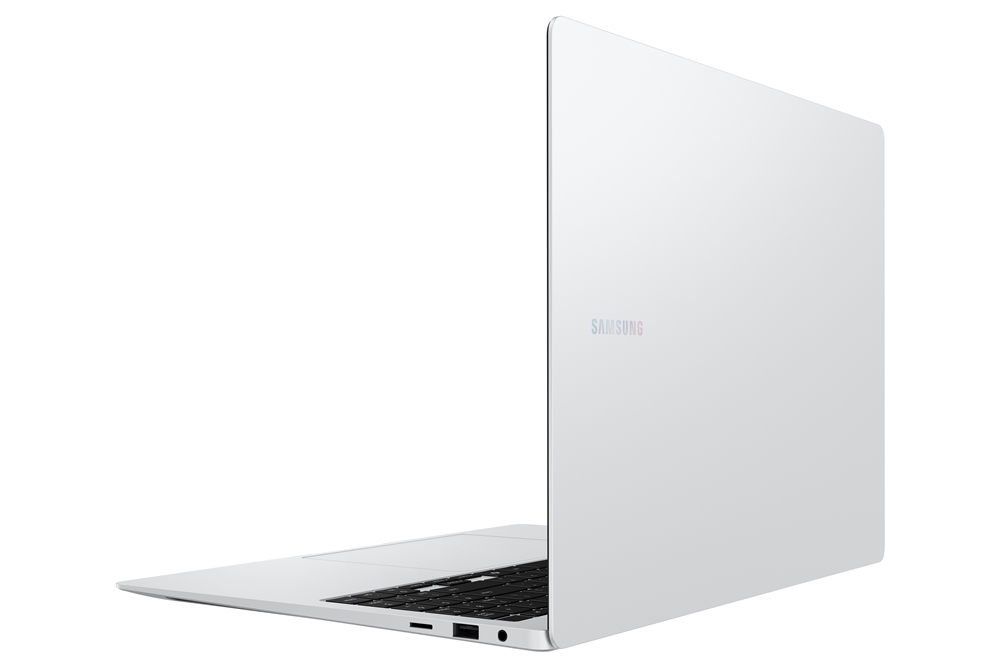 Samsung Galaxy Book 5 Pro - розімкнений