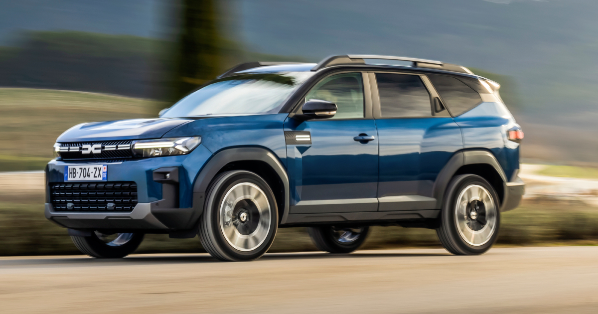 Dacia Bigster на тлі природи