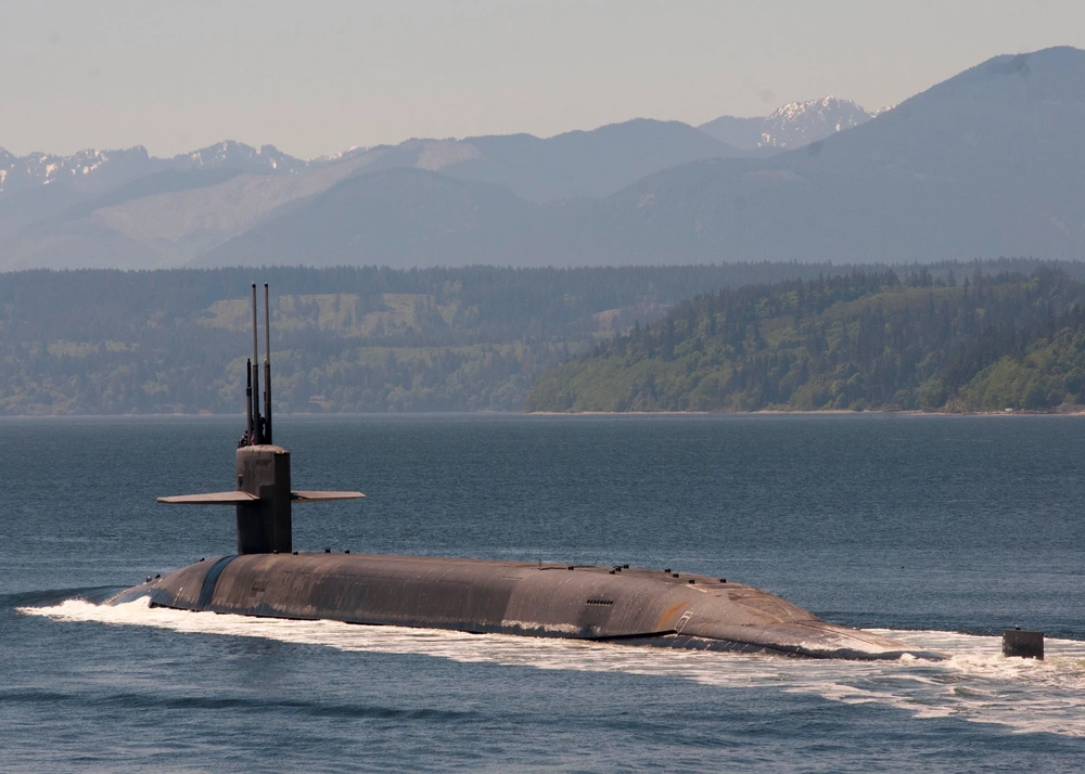 Американська атомна субмарина USS Louisiana (SSBN 743) успішно запустила найдосконалішу міжконтинентальну балістичну ракету Trident II D5LE