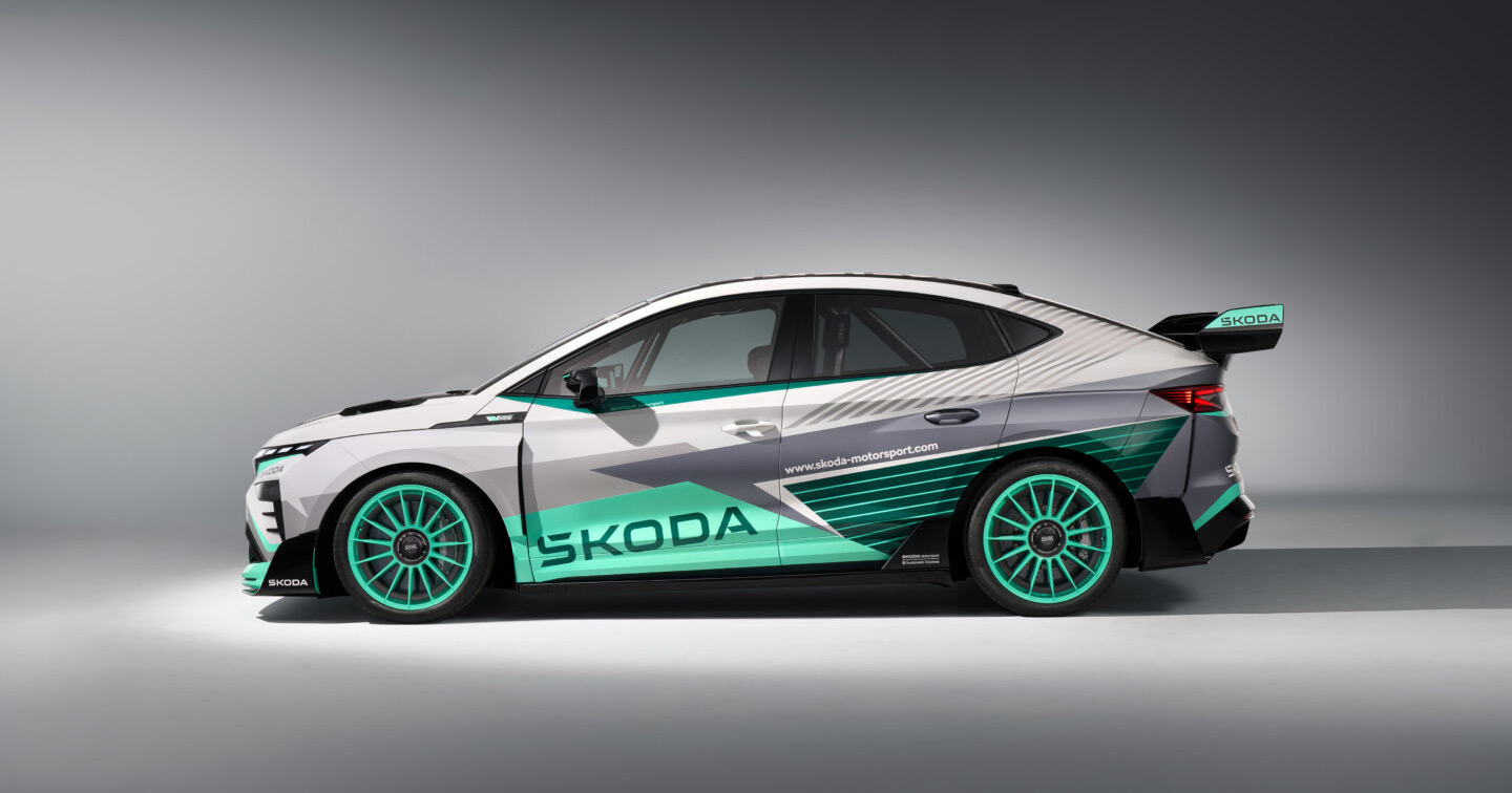 Задняя часть Skoda Enyaq RS Race