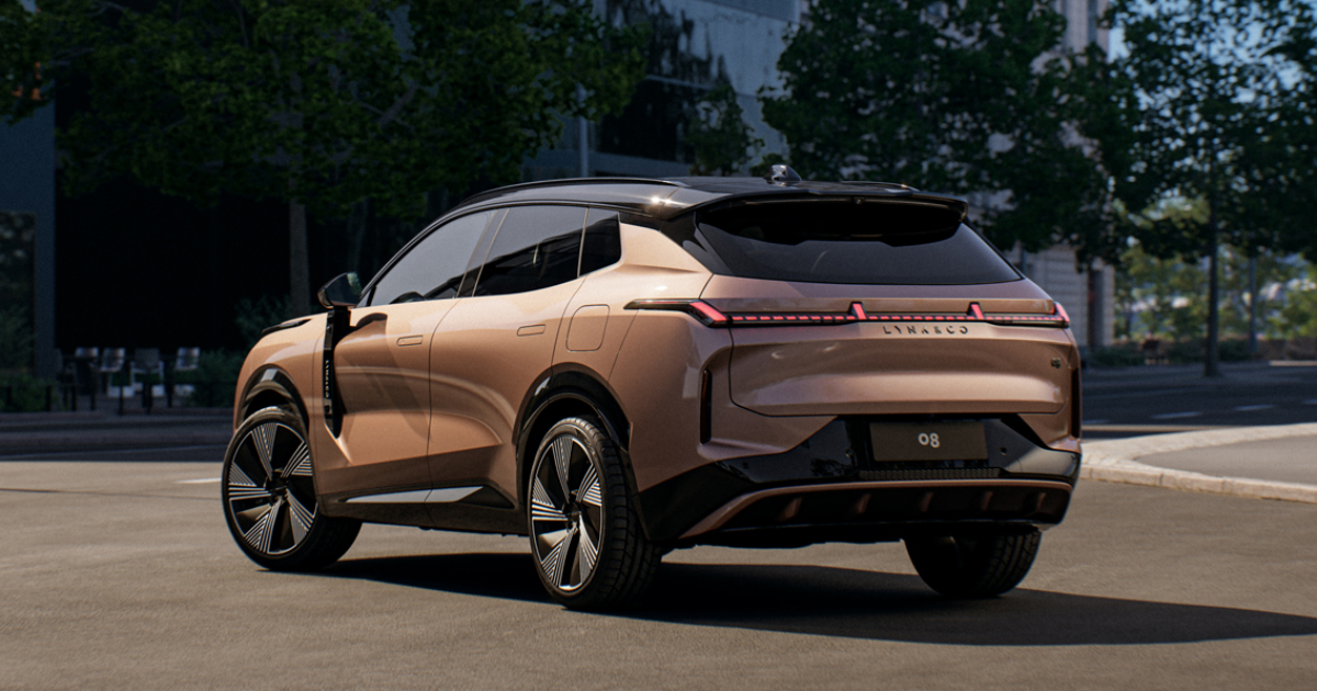 Задня частина Lynk &amp; Co 08