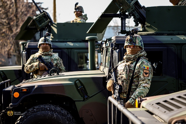 Внедорожники HMMWV для Молдовы